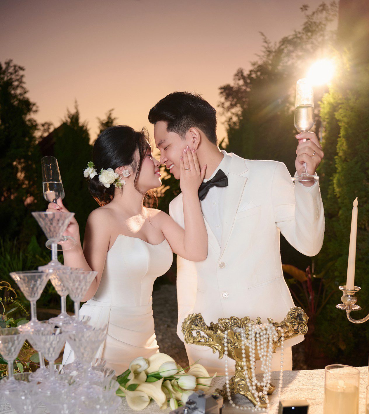 Huệ Truyền Wedding